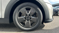 MINI Hatchback 2.0 Cooper S Classic 5dr Auto Petrol Hatchback